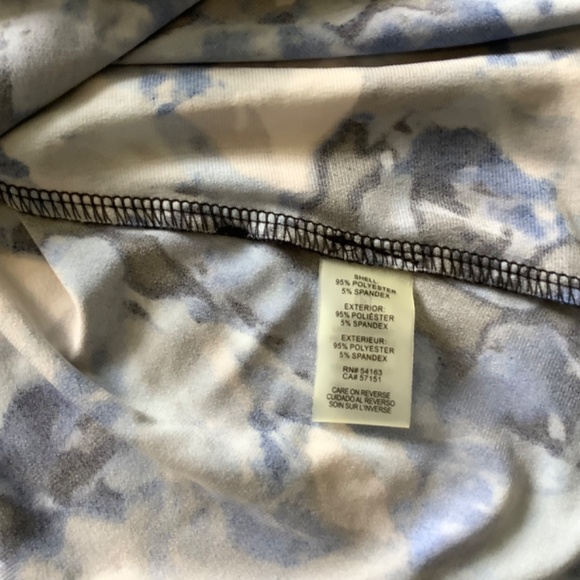 Shirt, open shoulder - Picture 4 of 4